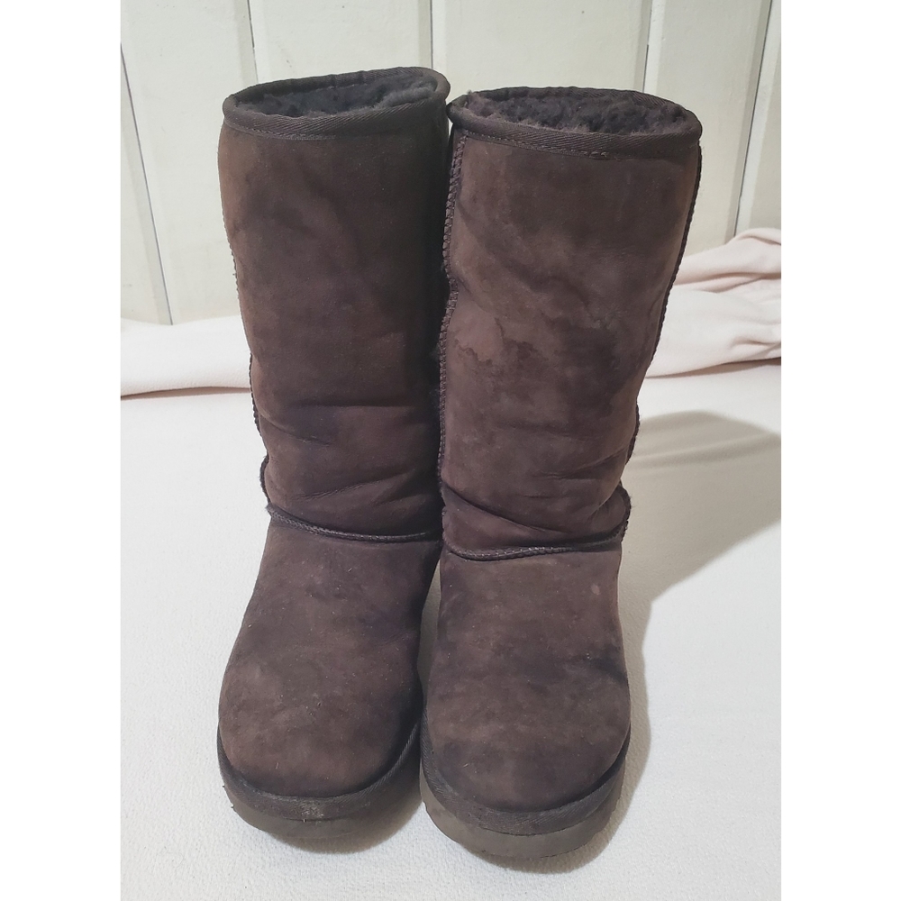Tall UGGS